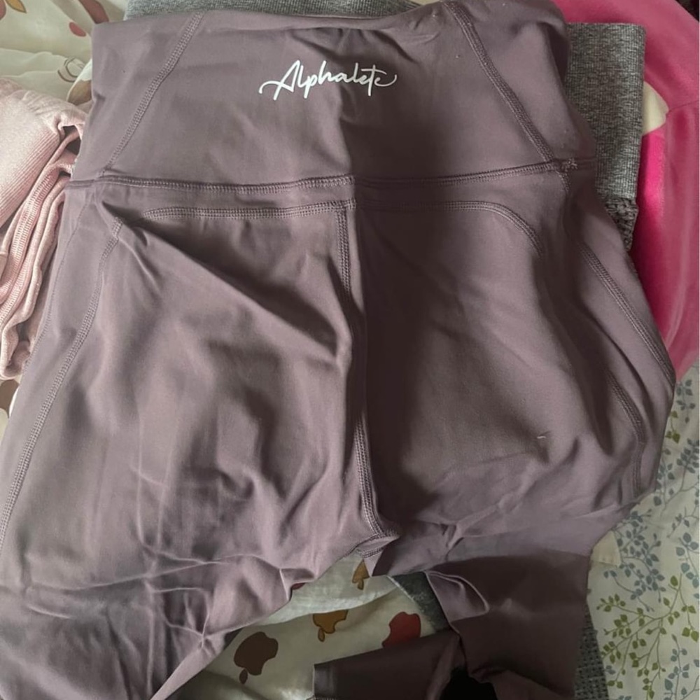 Alphalete Mauve Leggings